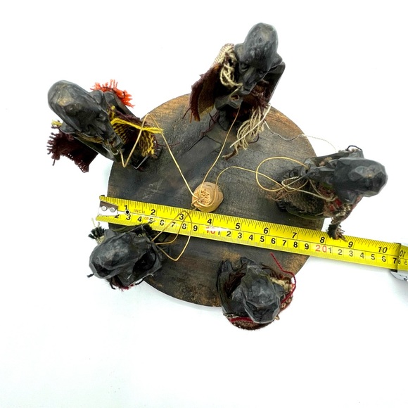 Wooden Hand Carved in Kenya - Picture 8 of 9